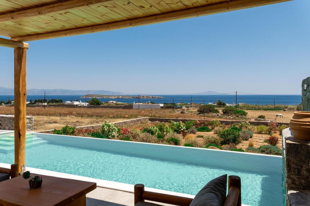 Cycladic Breeze Villa *