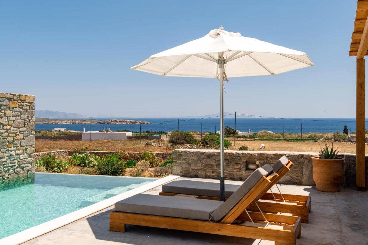 Cycladic Breeze