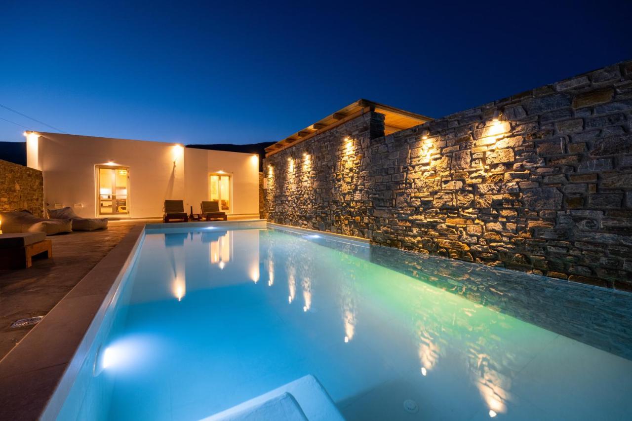 Cycladic Breeze Villa *