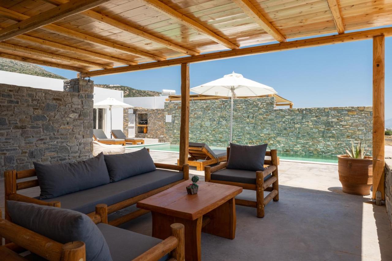 Cycladic Breeze Villa
