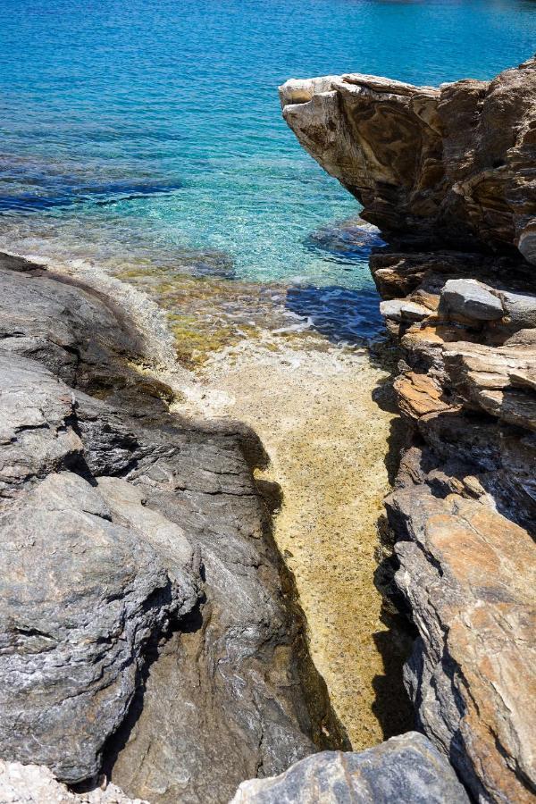 Exquisite Beachfront Mansion Ermoupoli