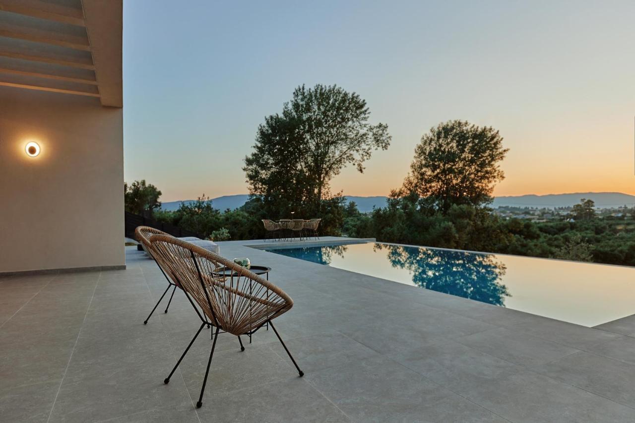 Althea Lavish Estate - & Villa *