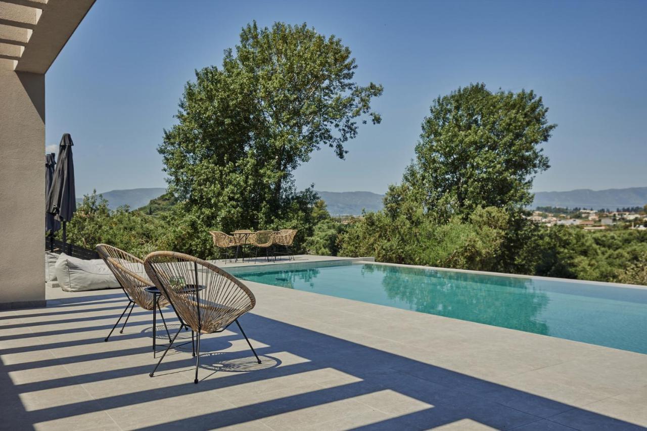 Villa Althea Lavish Estate - & *