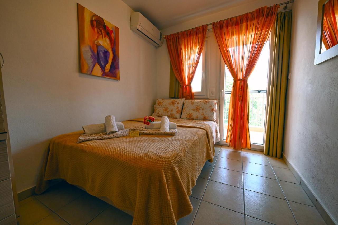 Apartment Four Seasons 2 *
