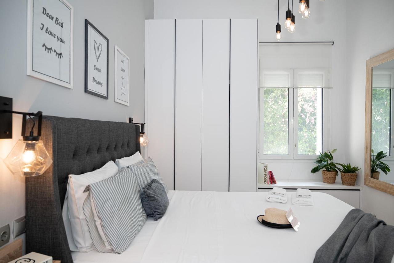 Monte Smith Hill Apartment
