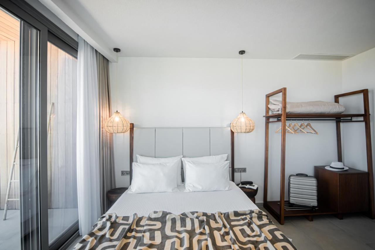 Aparthotel King's & Queen's - With Private Pool Afytos