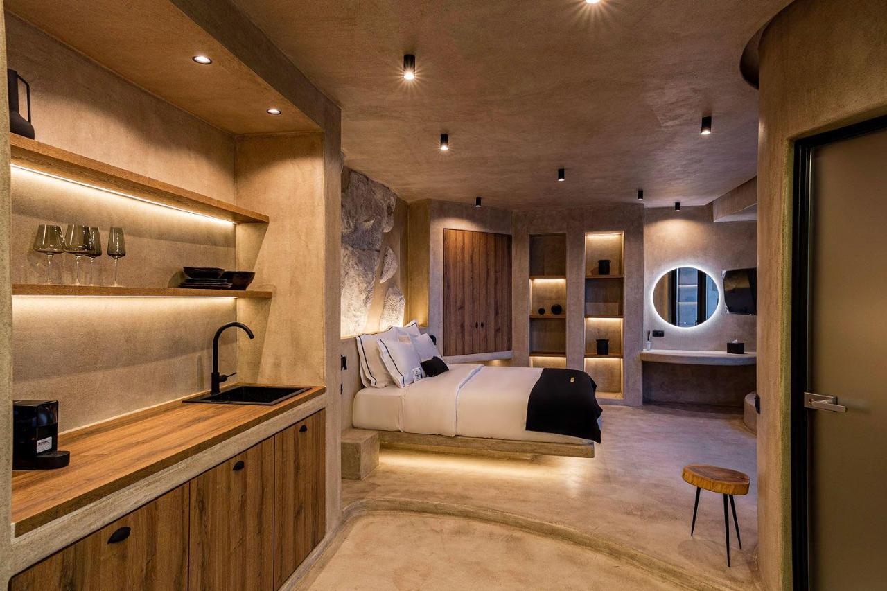 Senses Luxury Villa Fira (Santorini)
