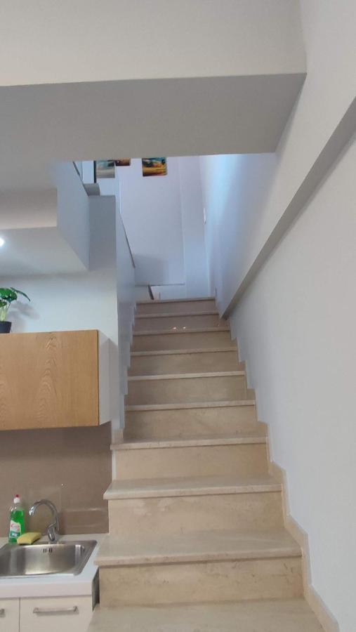 Apartment Dany House 1 *