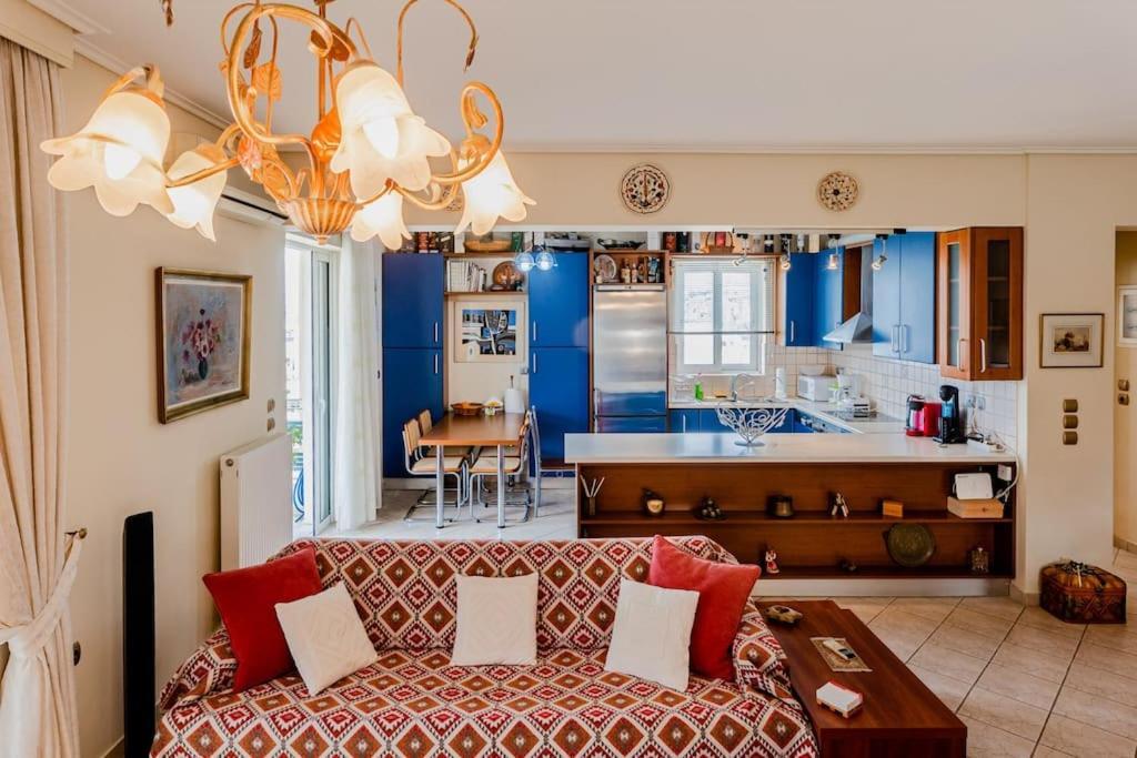 Pantheon Penthouse, Riviera Apartment