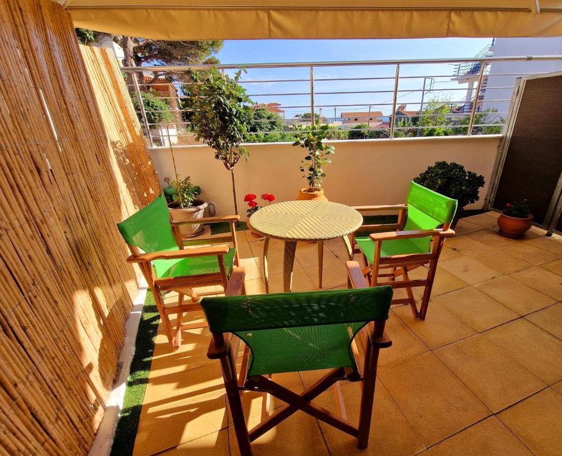 Alkioni's Nest Apartment