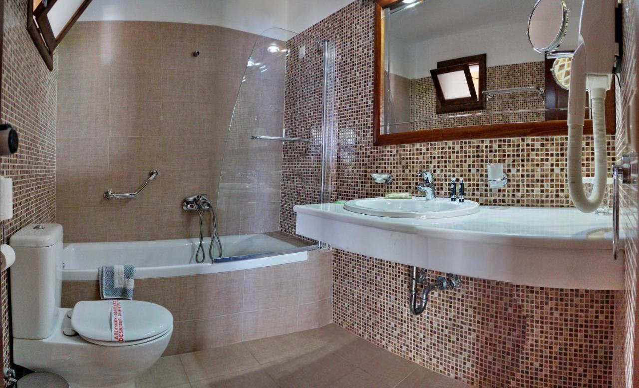 Hotel Vicky Ii 3*