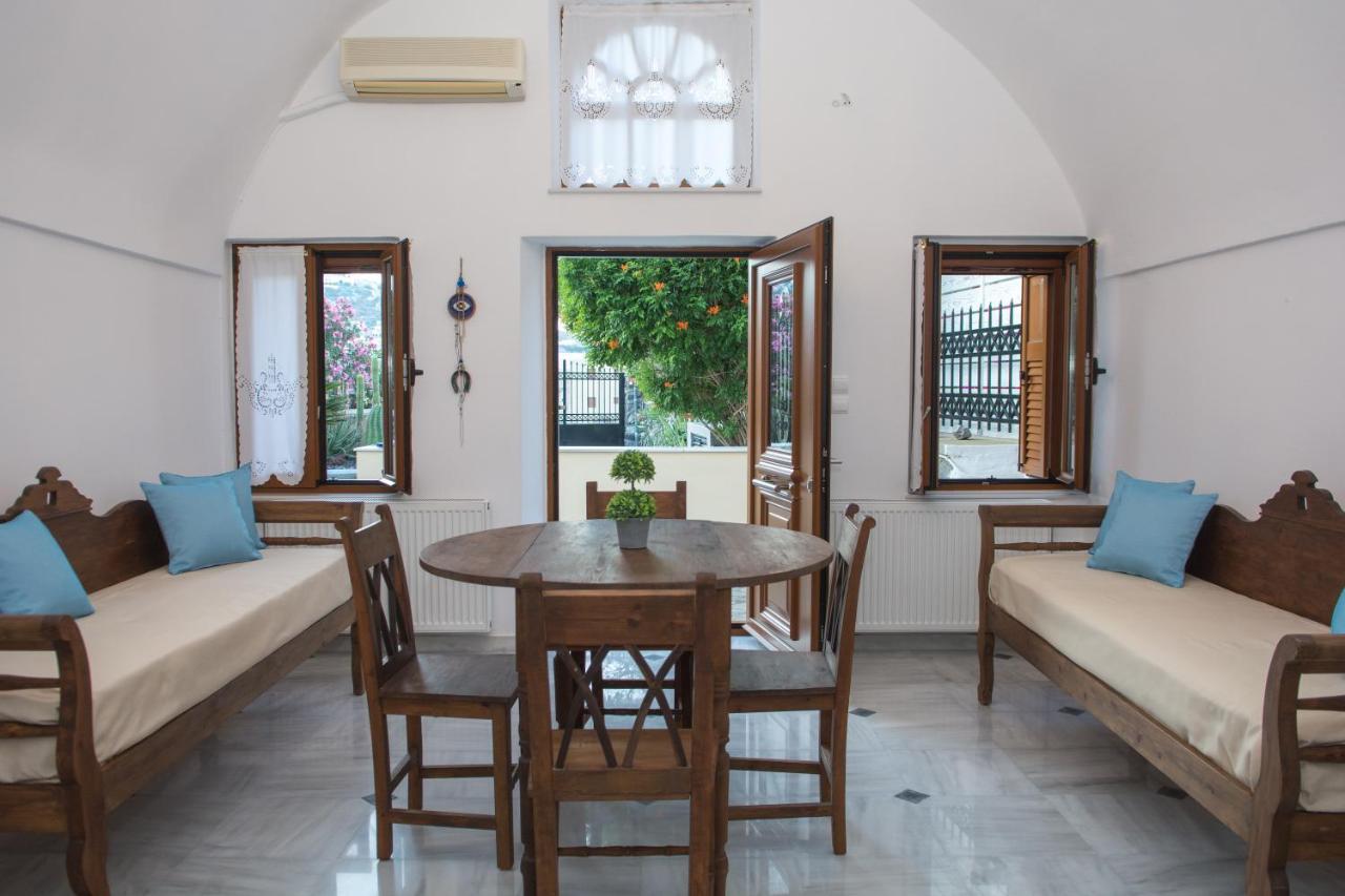 Holiday home Karpimo Vineyard With Heated Pool Exo Gonia