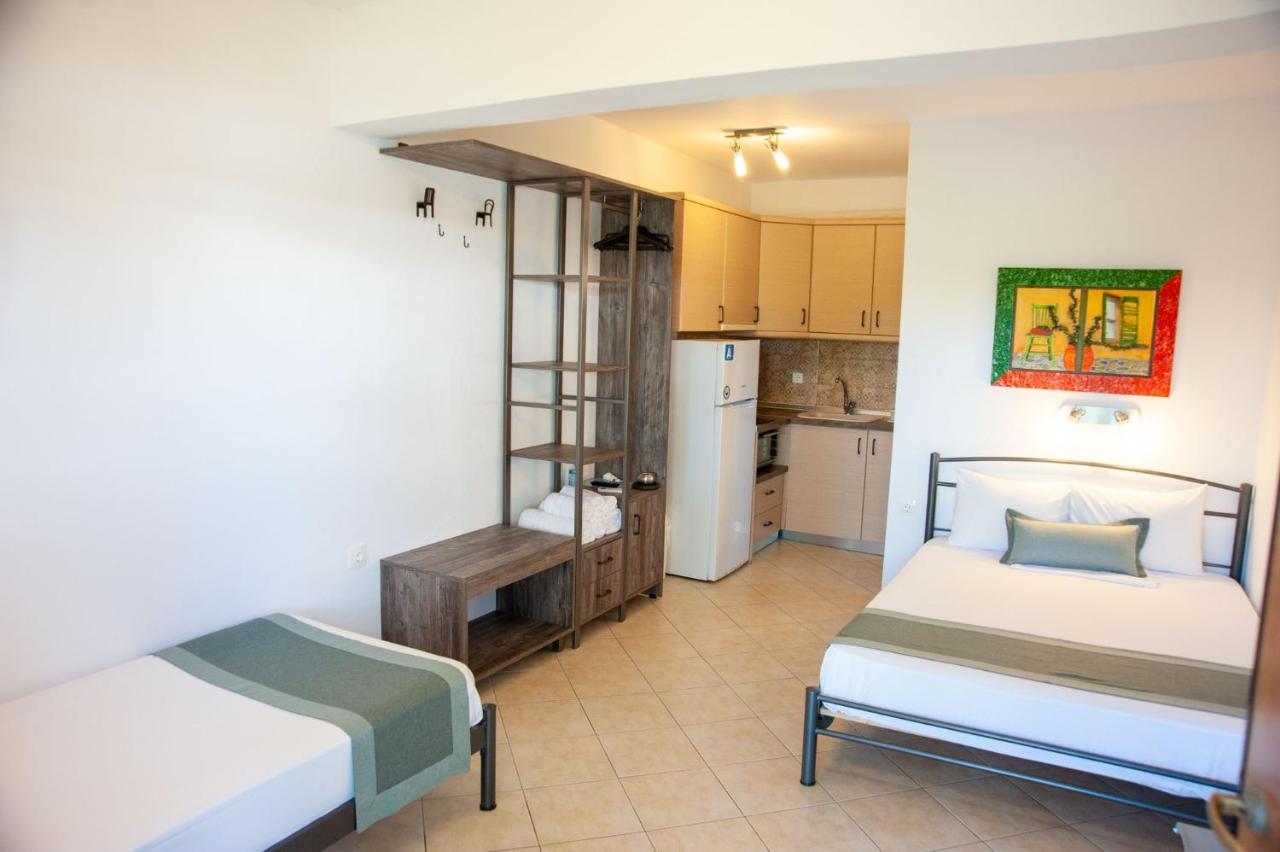Aparthotel Alexandros