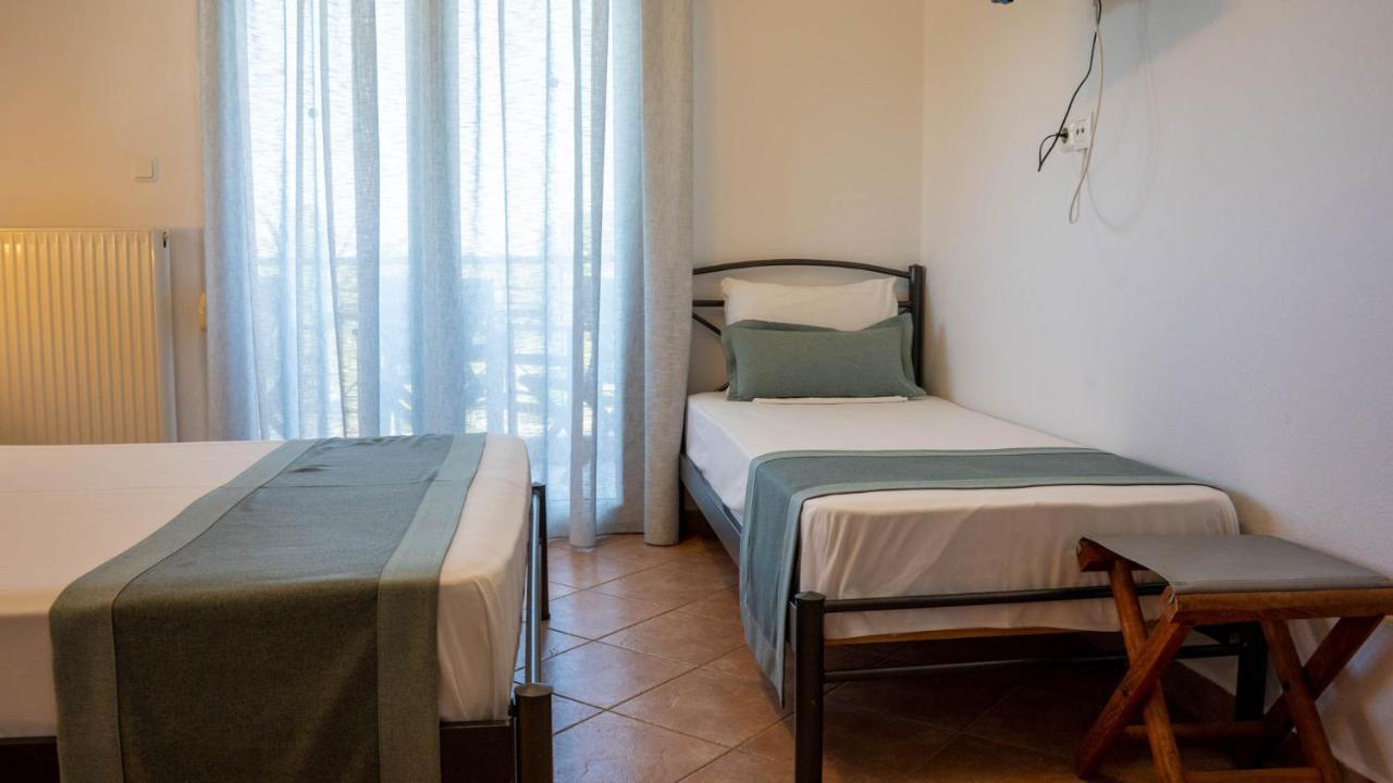 Aparthotel Alexandros