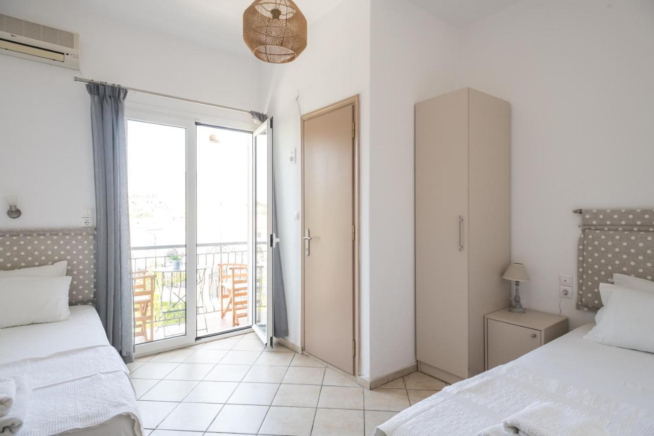 Guest house Annis House Skiathos Town