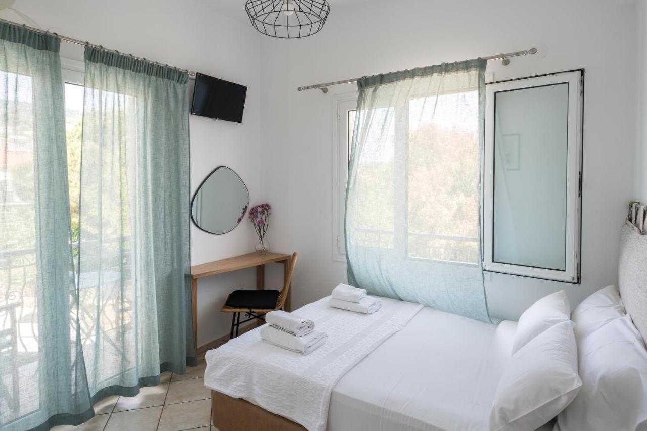 Annis House Skiathos Town
