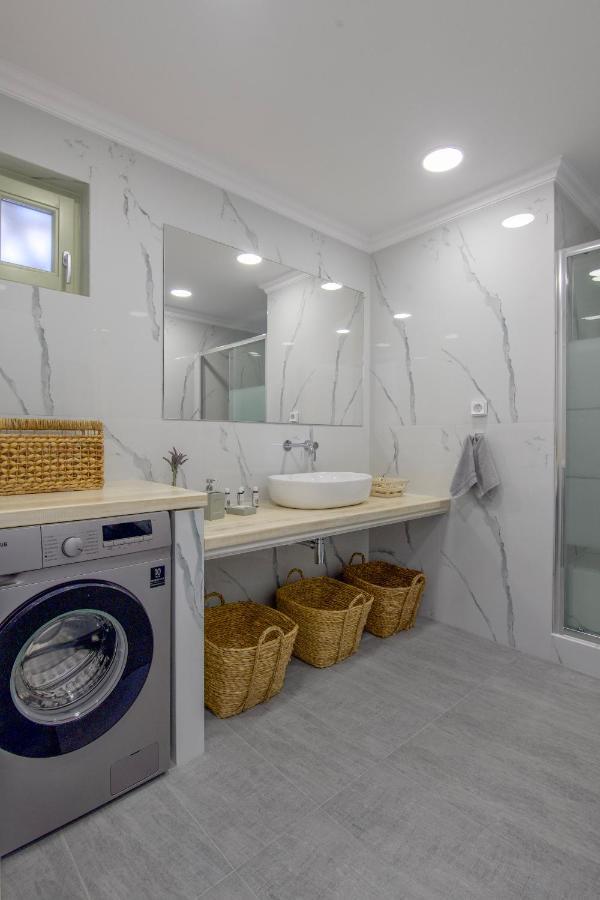 Arethousa House Drios