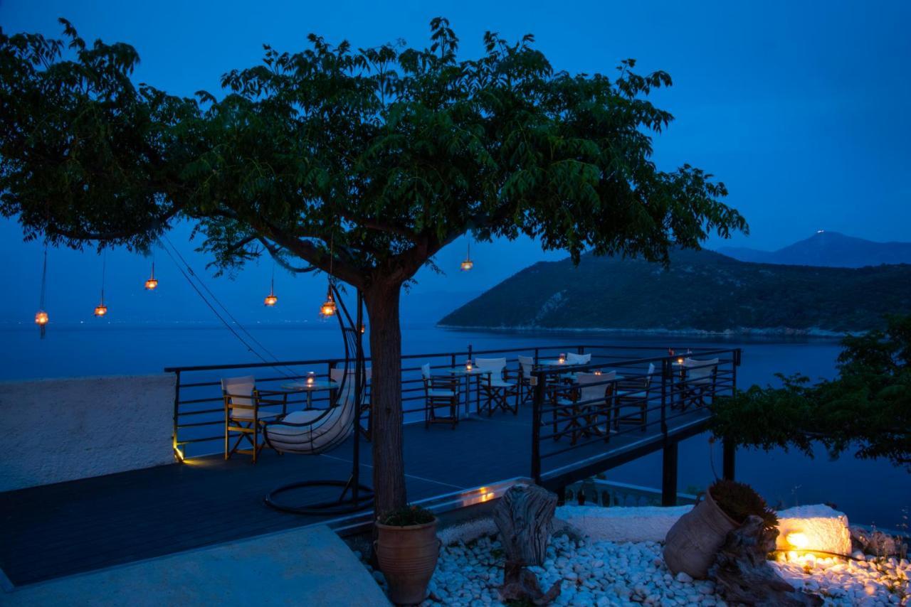 Nafsika Aparthotel 3*