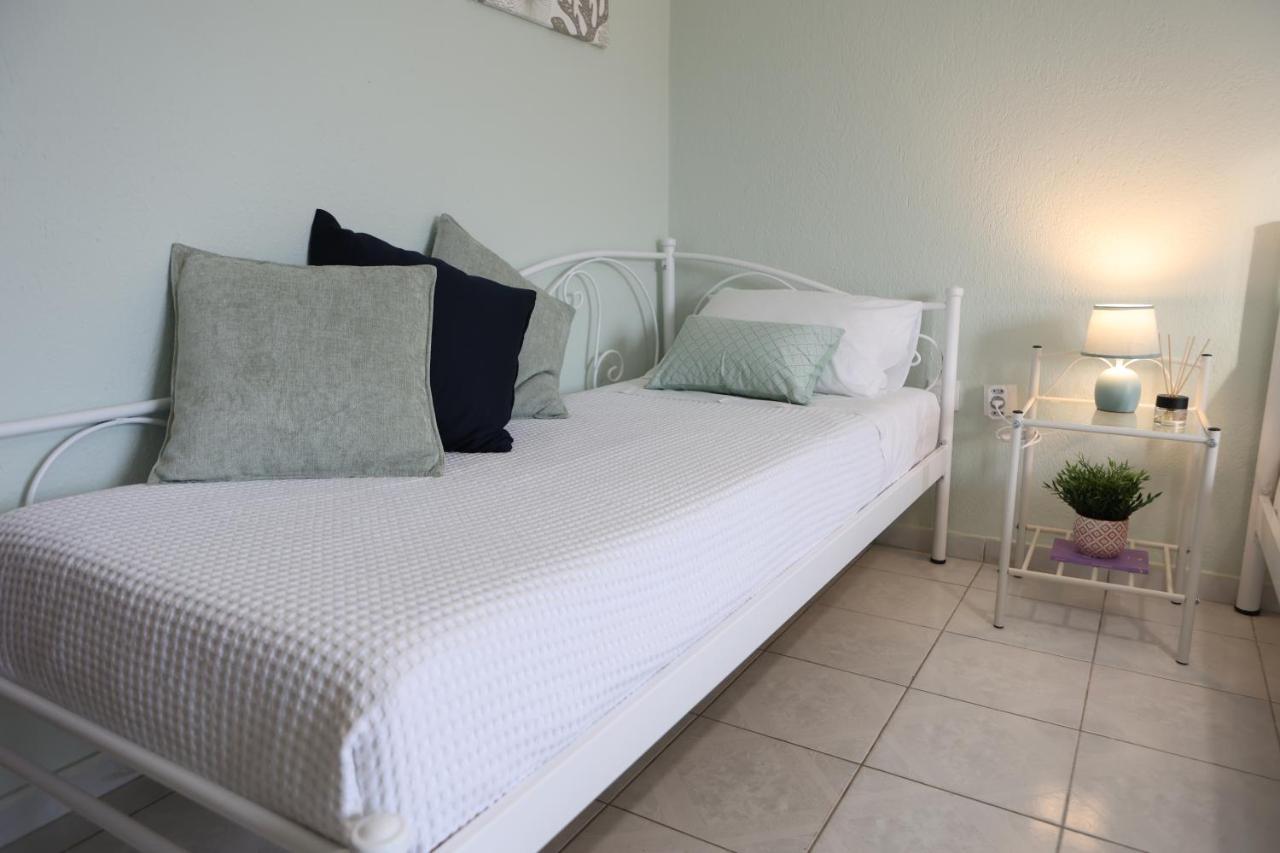 Island Boutique Aparthotel Pyrgadikia