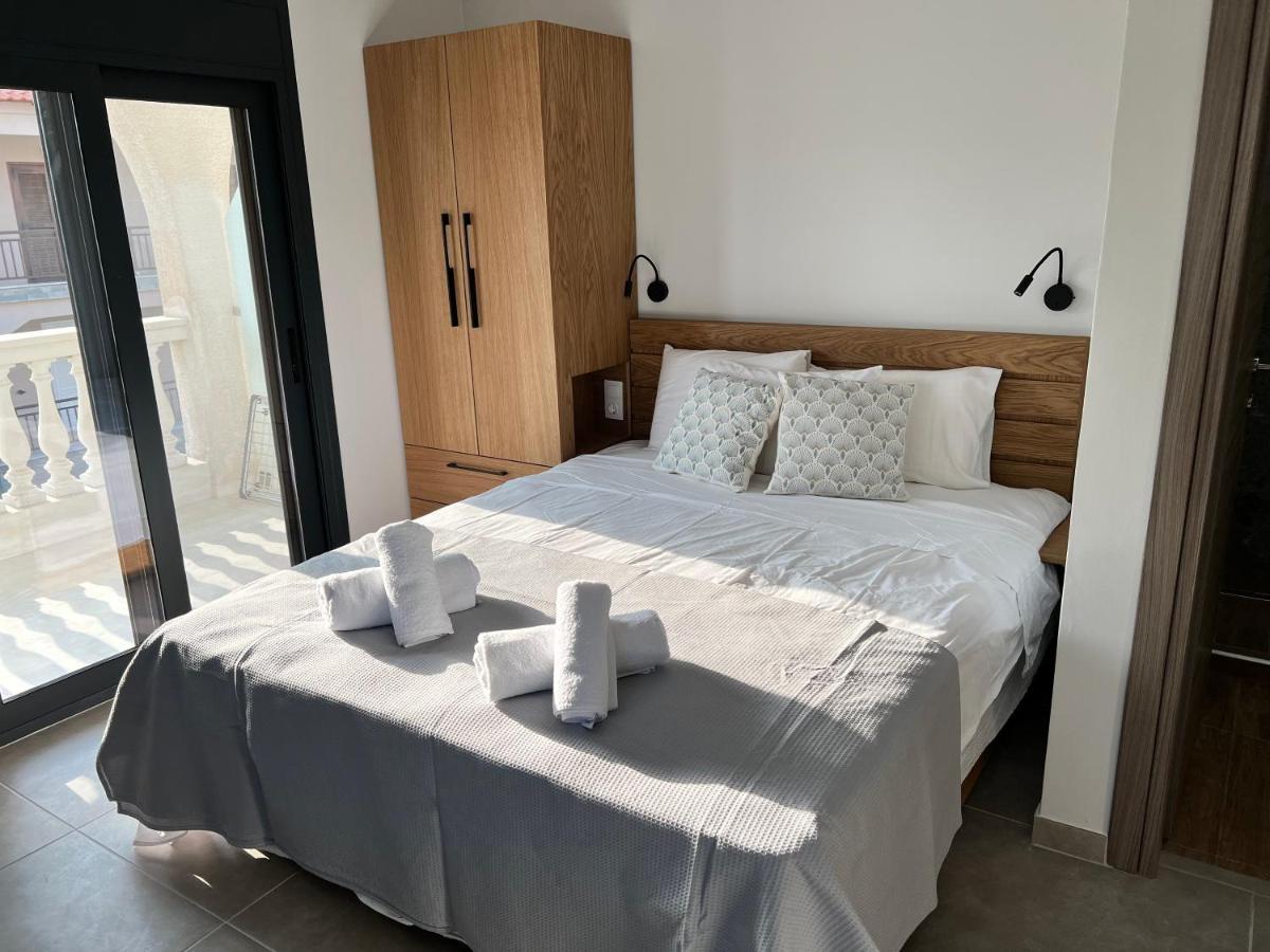 Aparthotel Aurora *