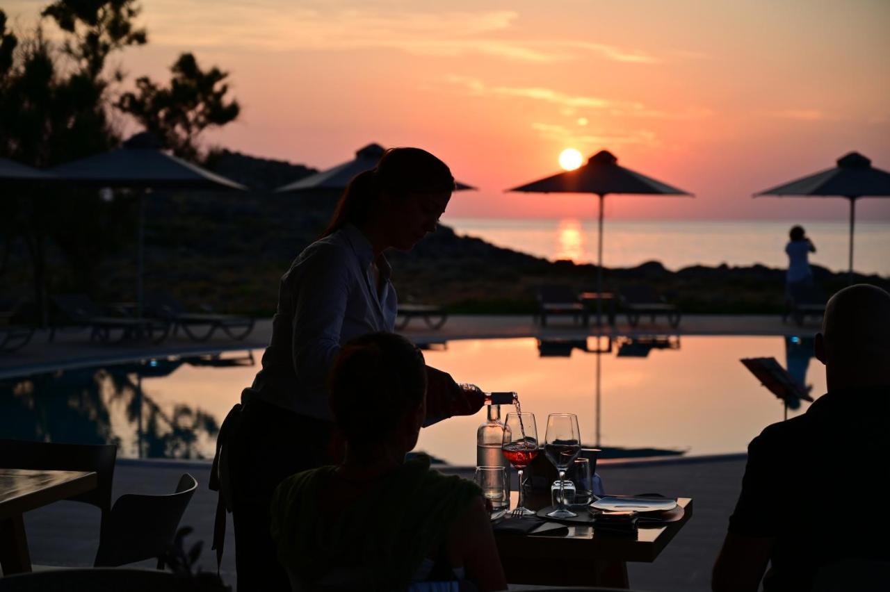 Aparthotel Kavos & 3*