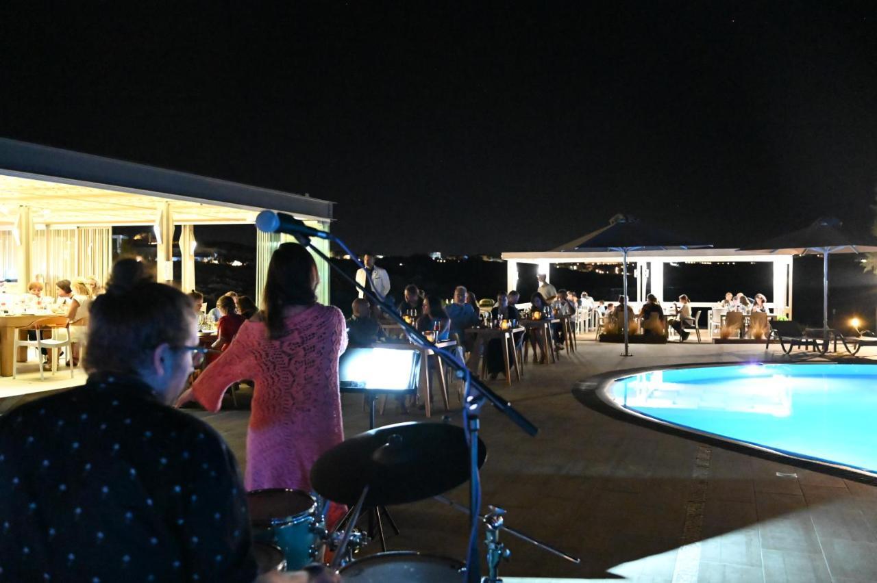 Aparthotel Kavos &