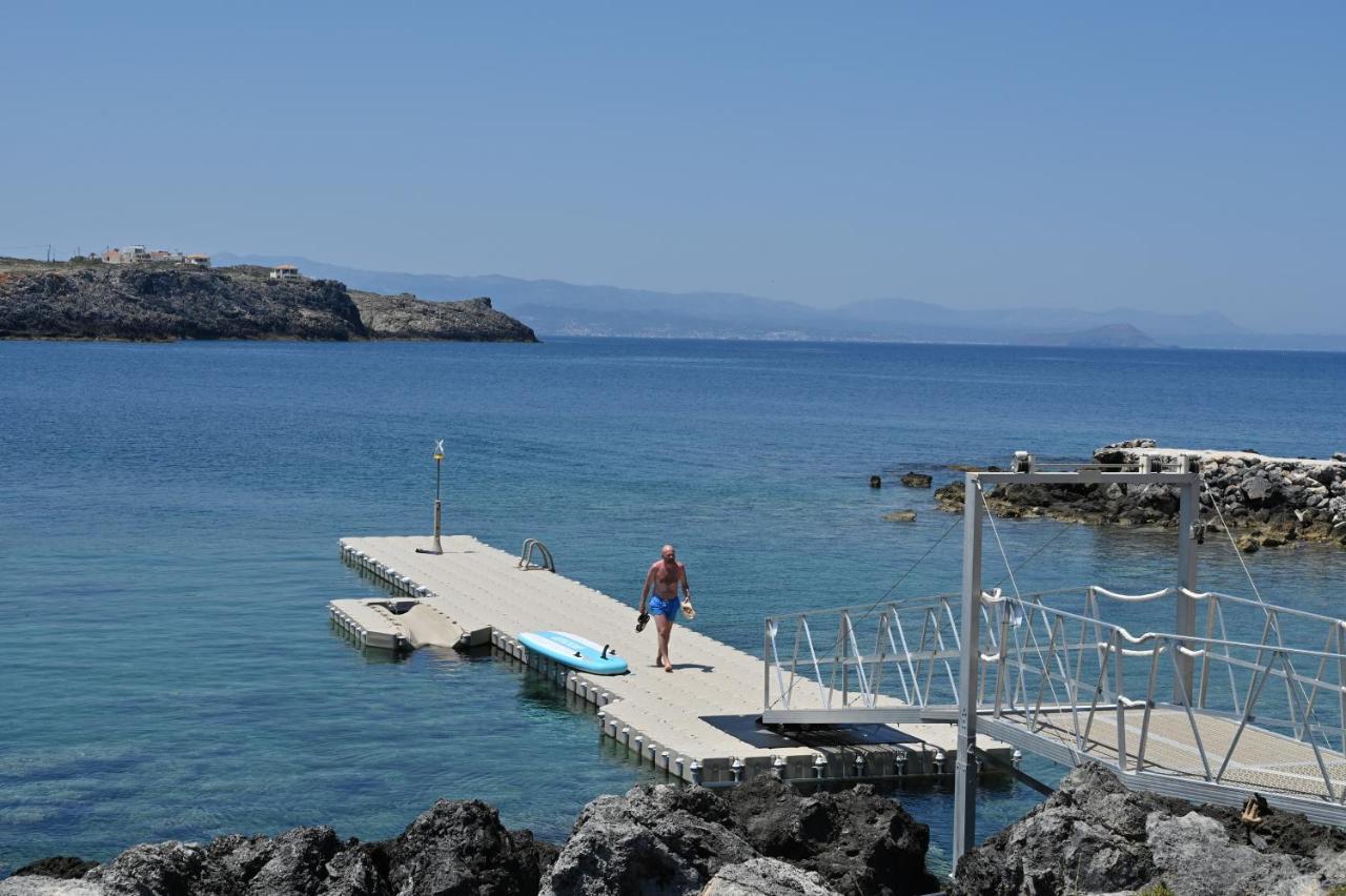 Kavos & Aparthotel 3*