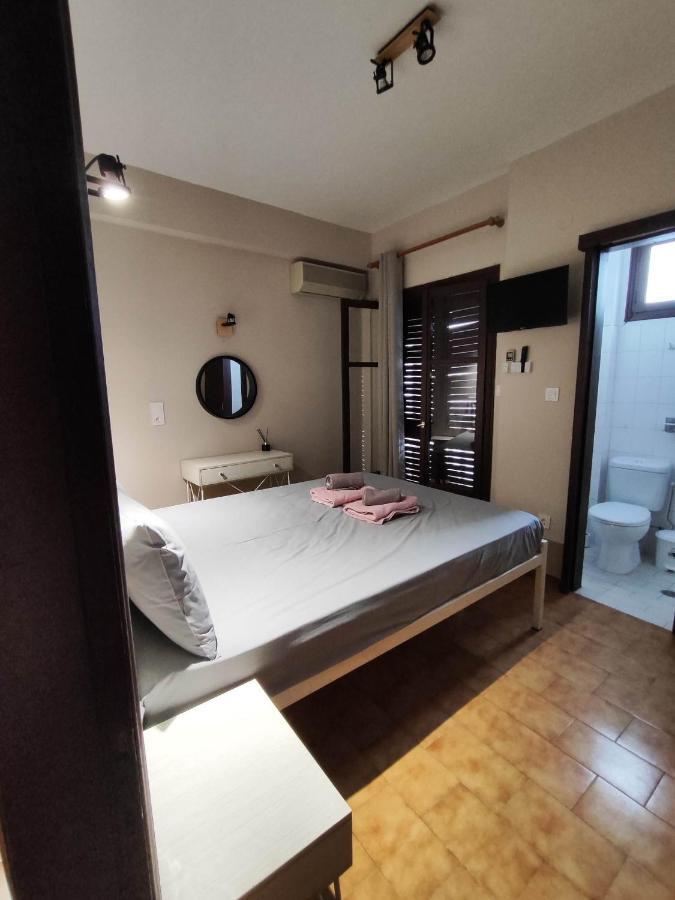 Grecos Zero Skiathos Guest house 2*