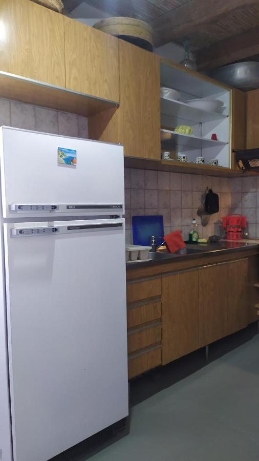 Holiday home Tinas House