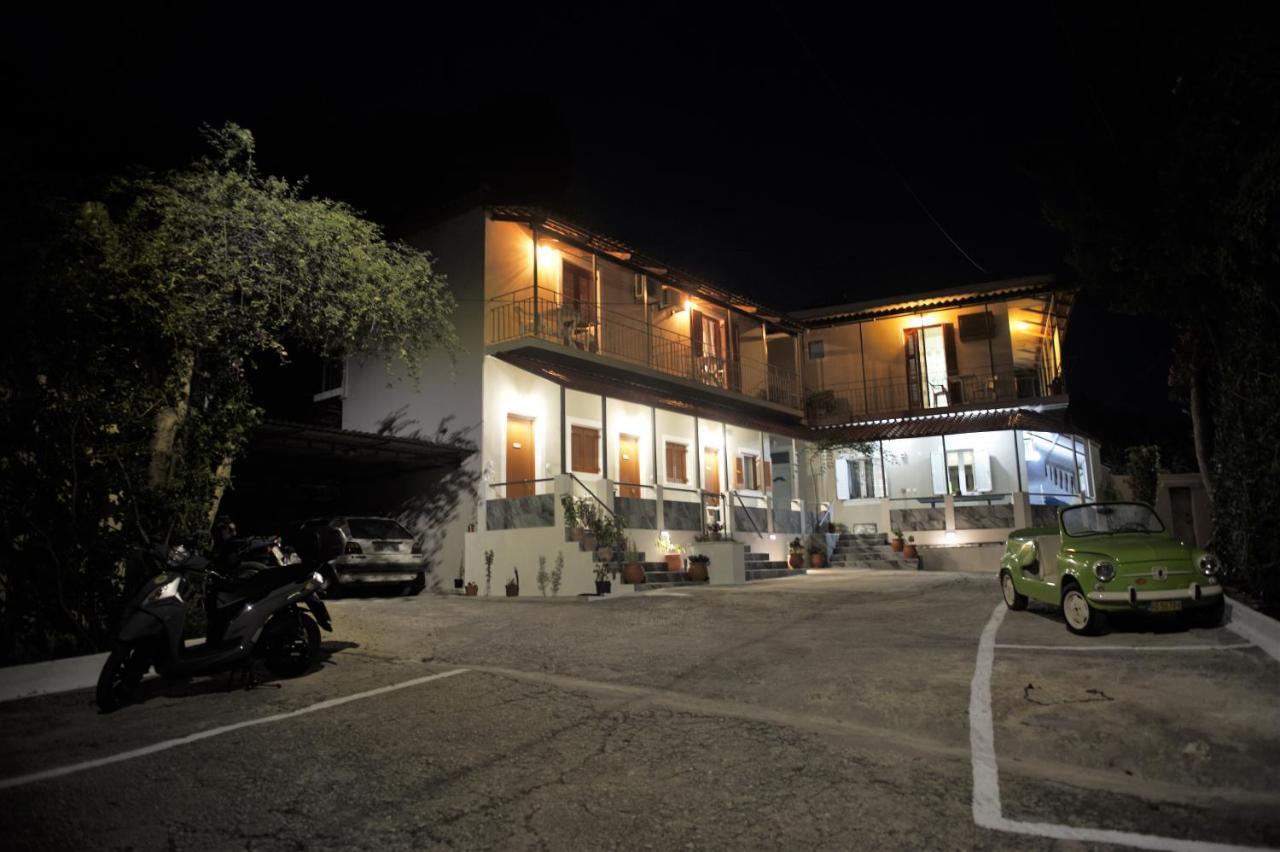 Apartment Petros Giatras - *