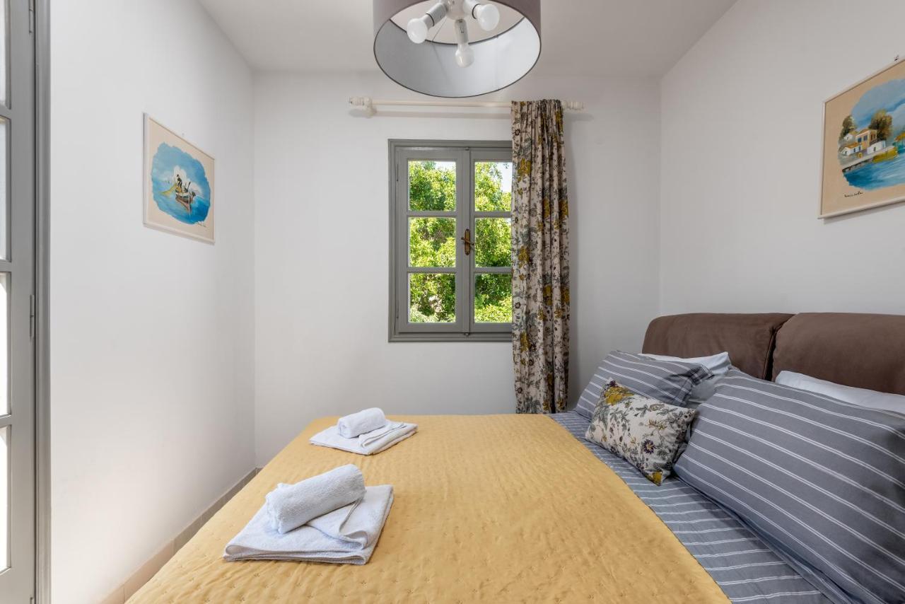 Apartment Fourlanou House *