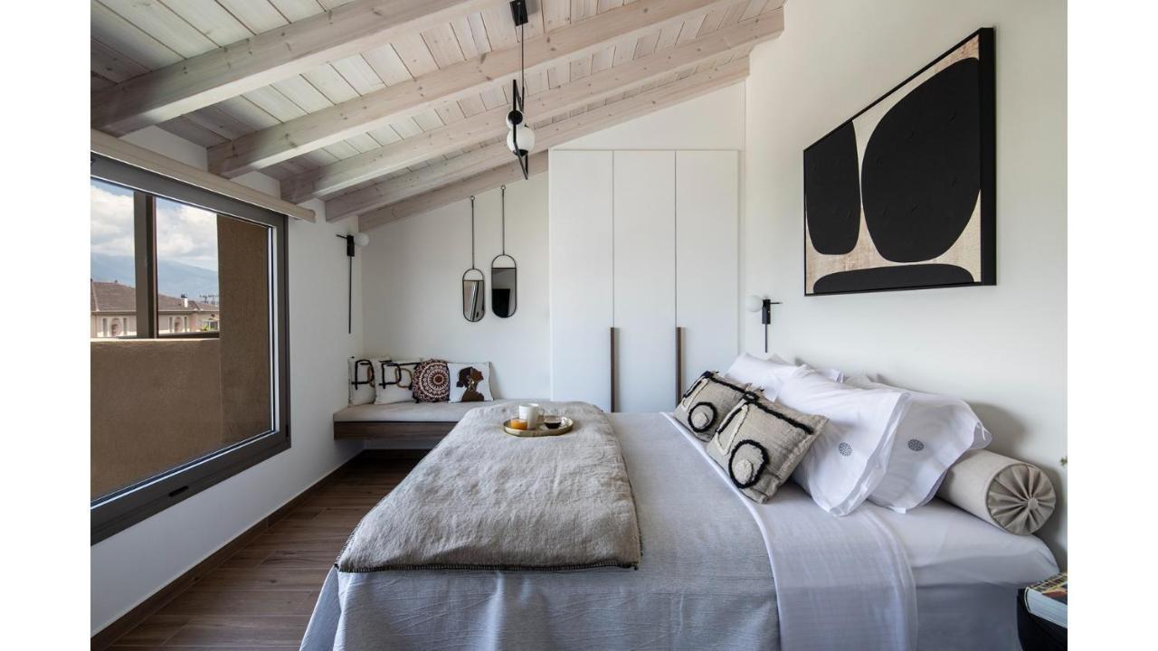 Salina - With Private Heated Eco-pool, Sauna & Jaccuzi Hot Tub Villa