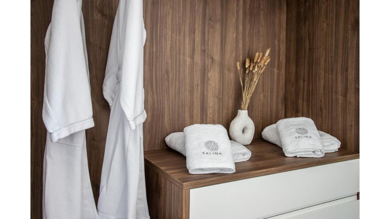 Salina - With Private Heated Eco-pool, Sauna & Jaccuzi Hot Tub Villa Volos