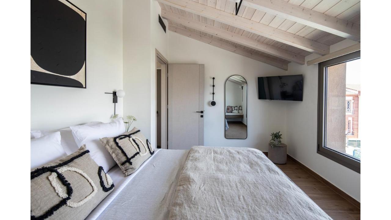 Salina - With Private Heated Eco-pool, Sauna & Jaccuzi Hot Tub * Volos