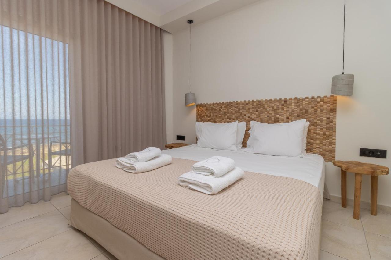Aparthotel Artina Marathopoli
