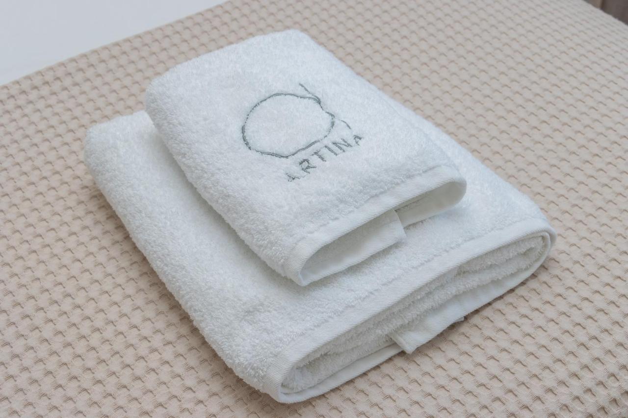 Artina Aparthotel