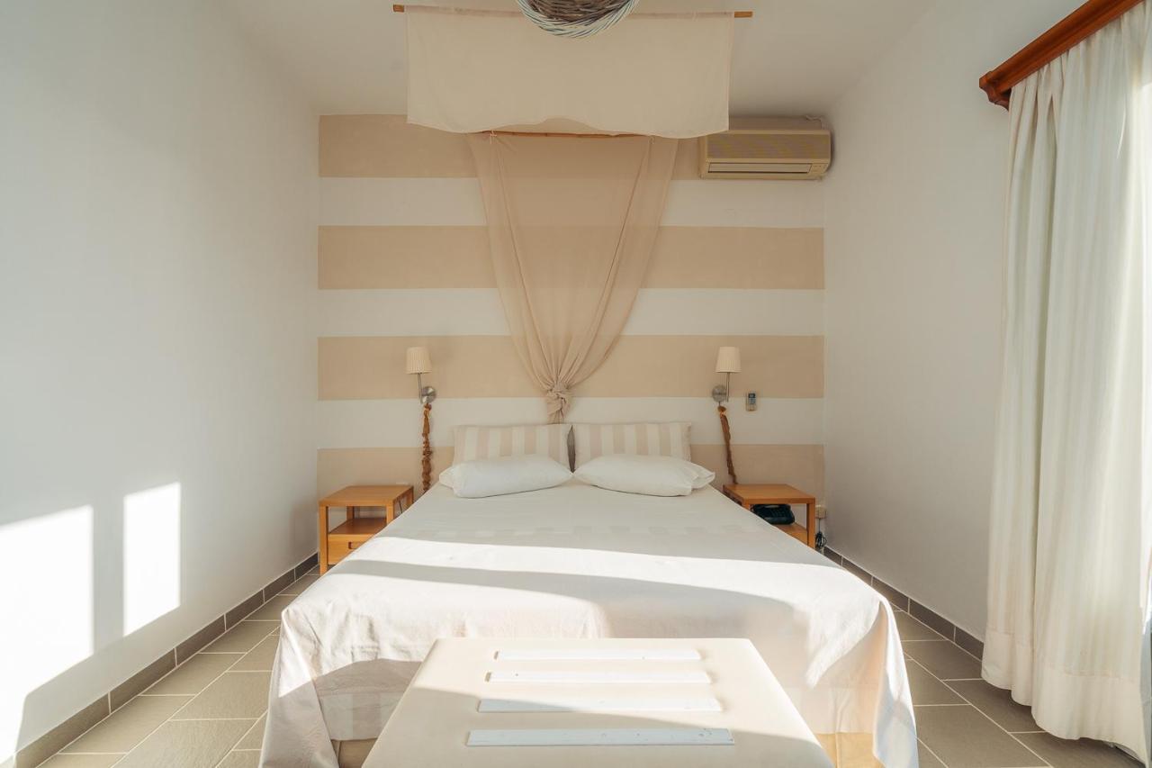 Aeolos Aparthotel