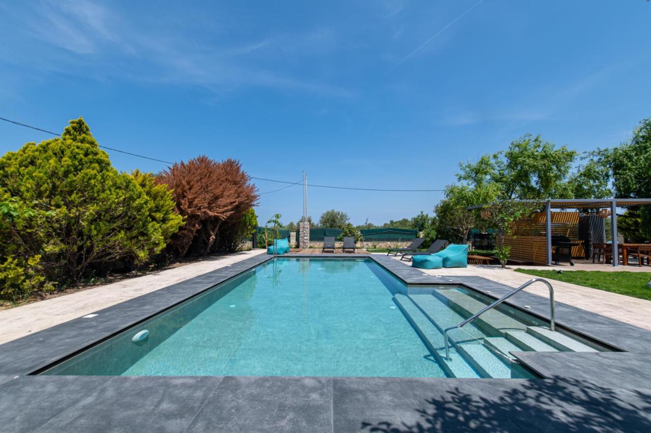 Villa Infinity Premium Private Pool 3 Bedrooms 5 Bathrooms 2 Kitchens *