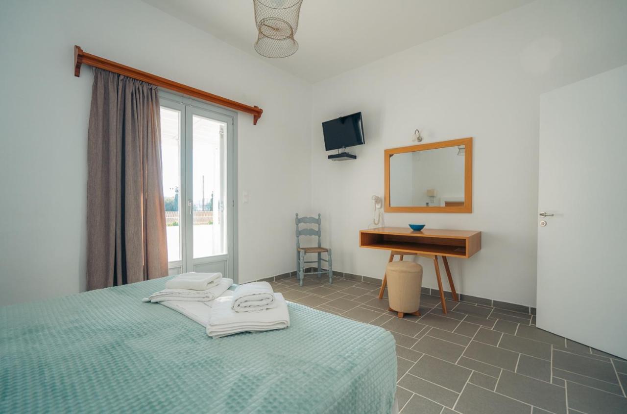 Aparthotel Aeolos 2*