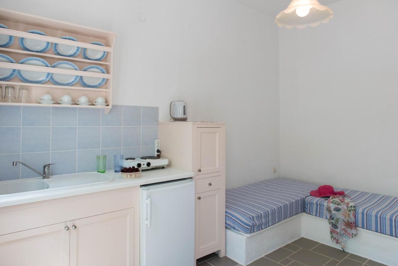 Aeolos Aparthotel Kamares (Sifnos)