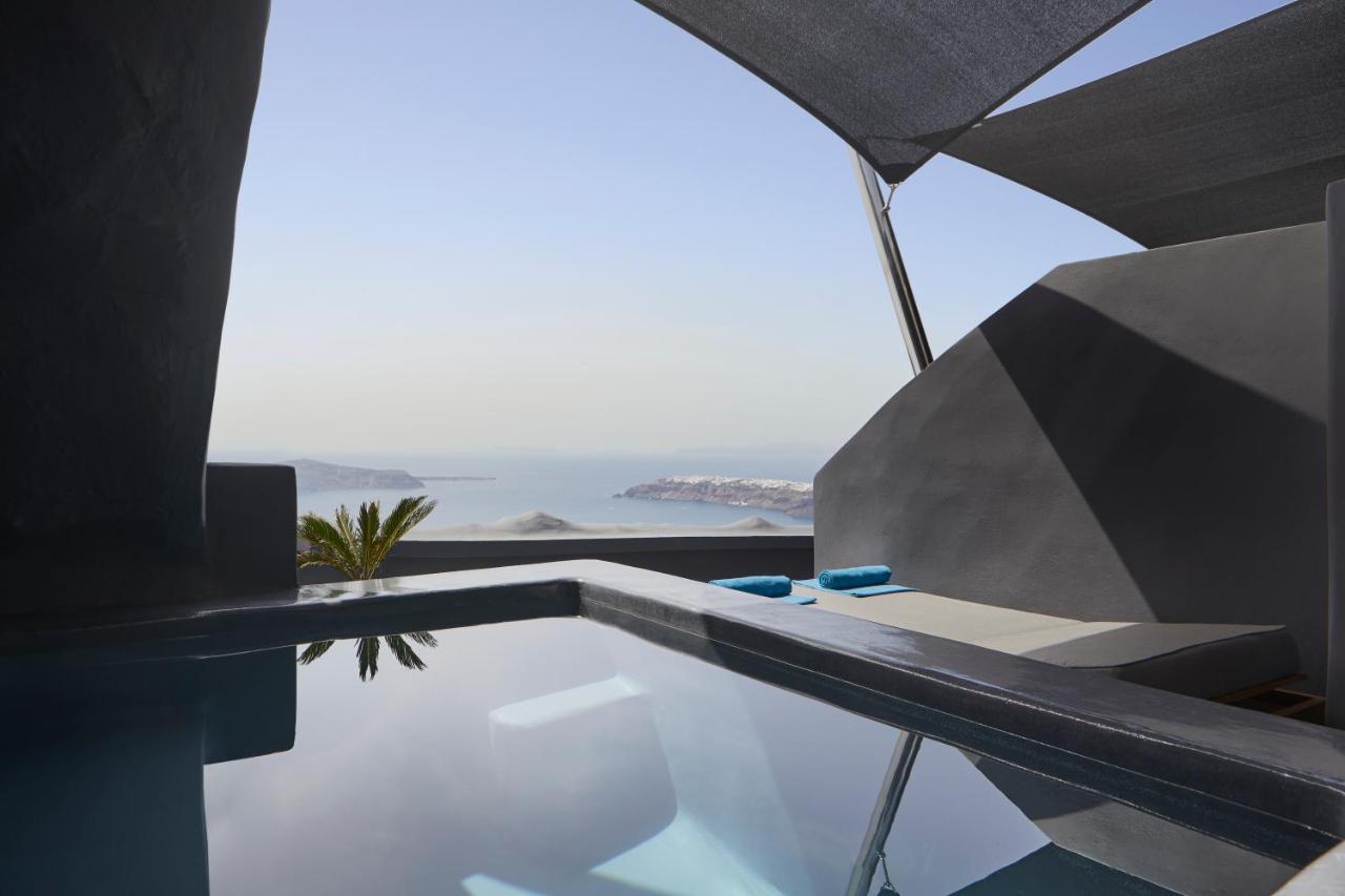 Kivotos Santorini Hotel
