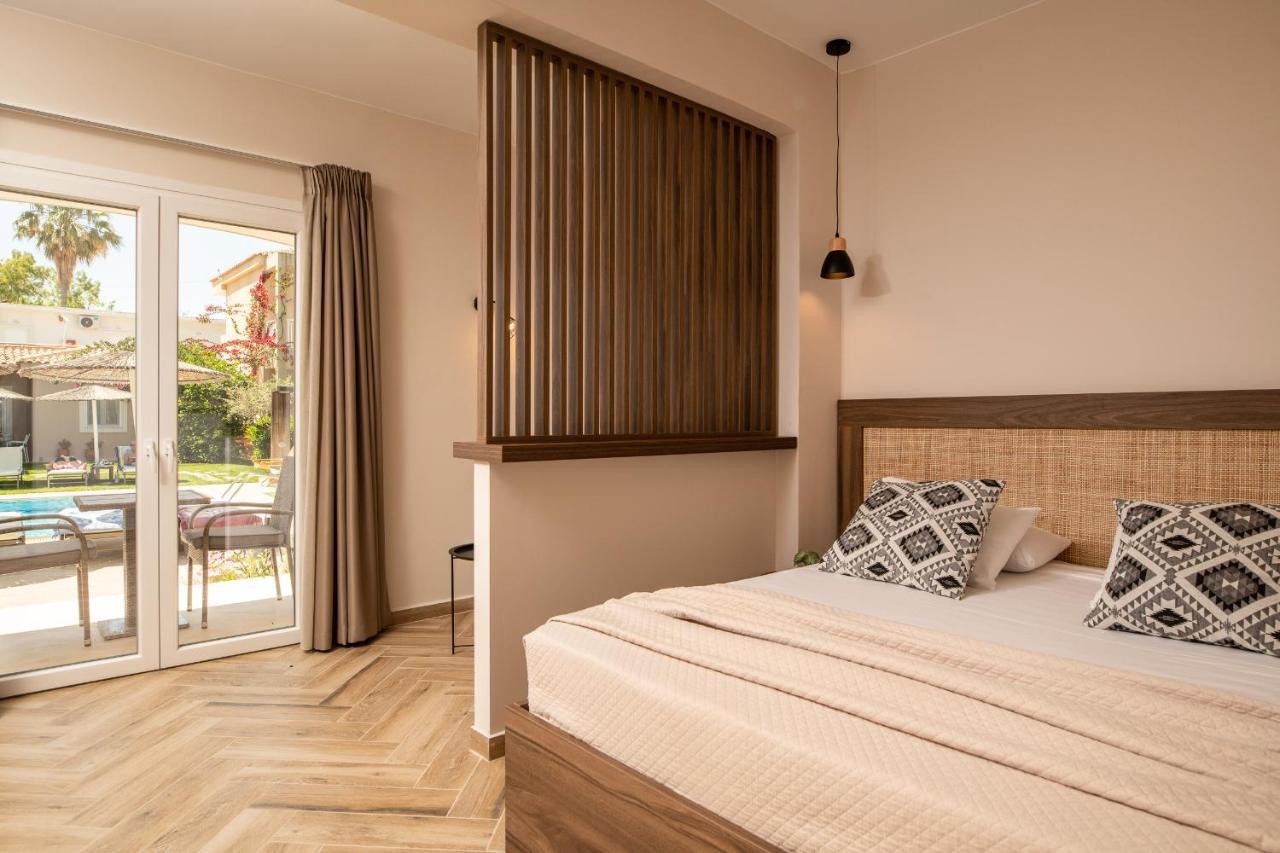 Aparthotel Aeolos Boutique & 4*