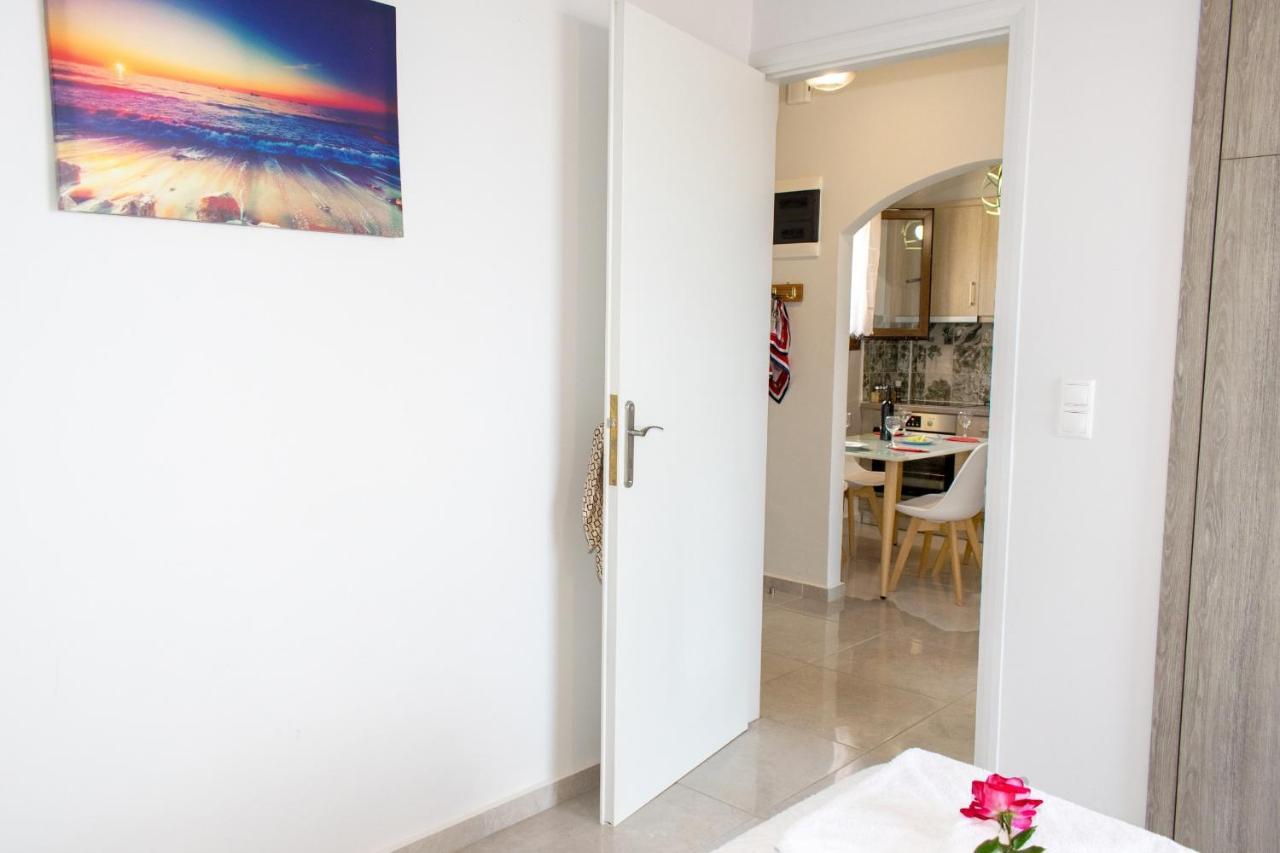 Akontio With Sea View Apartment Panormos (Crete)