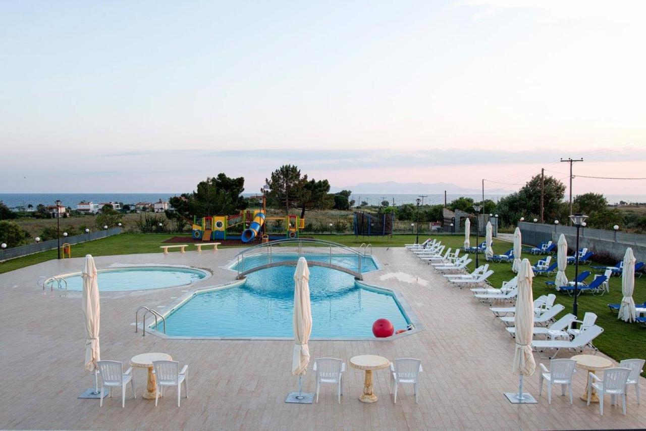 Vosporos Hotel 3*