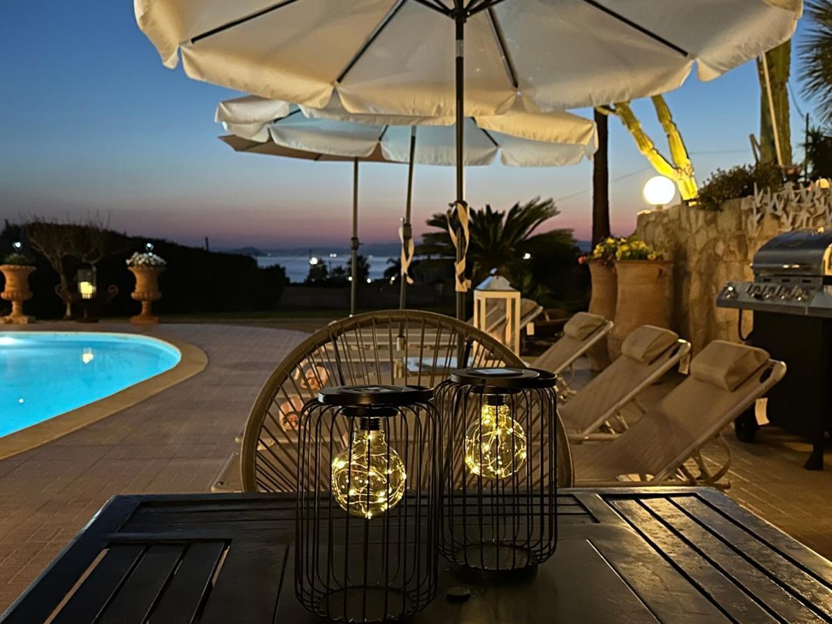 Yellow Octopus Villa