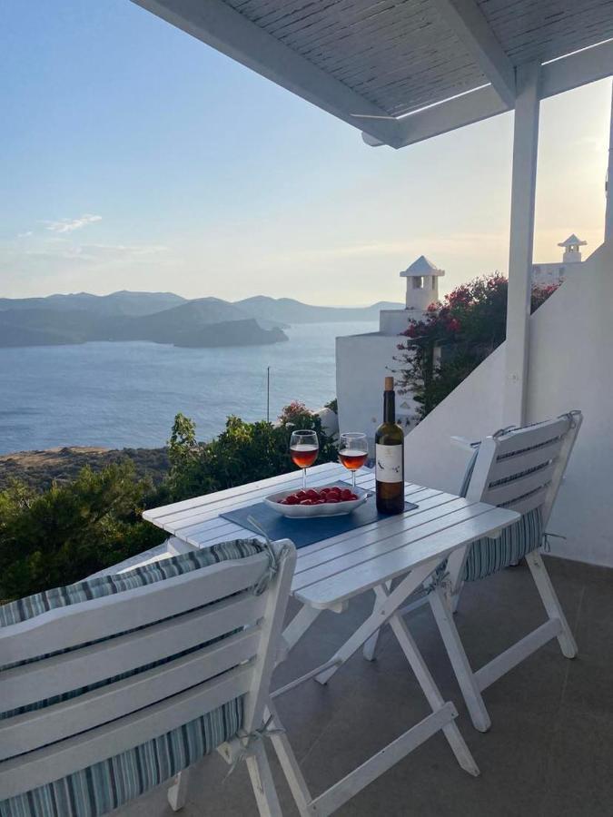 Apartment Betty Plaka (Milos)