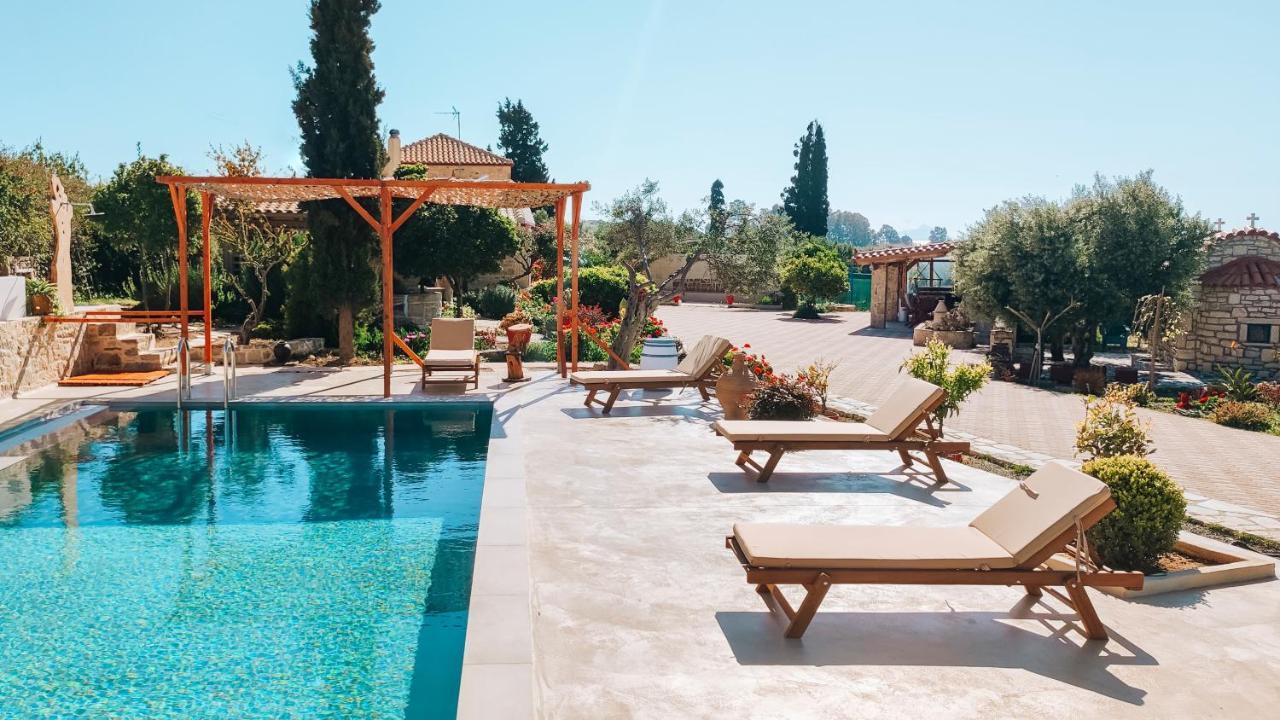 Stonehouse Olivelia - Afrathias Apartment *