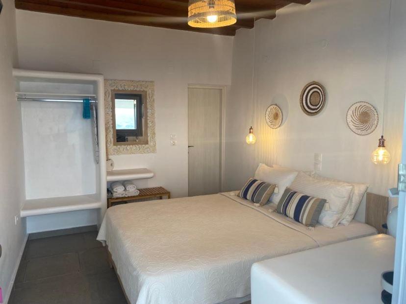 Betty Apartment Plaka (Milos)