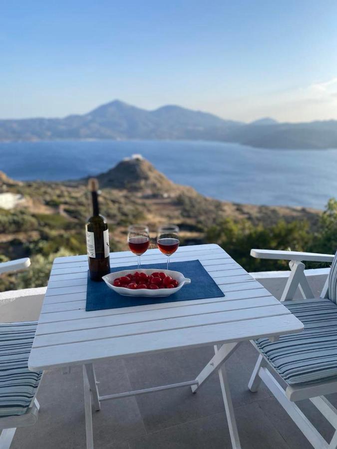 Betty Apartment Plaka (Milos)