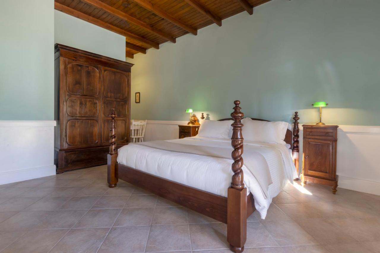 Pelecas Country Club Hotel Pelekas
